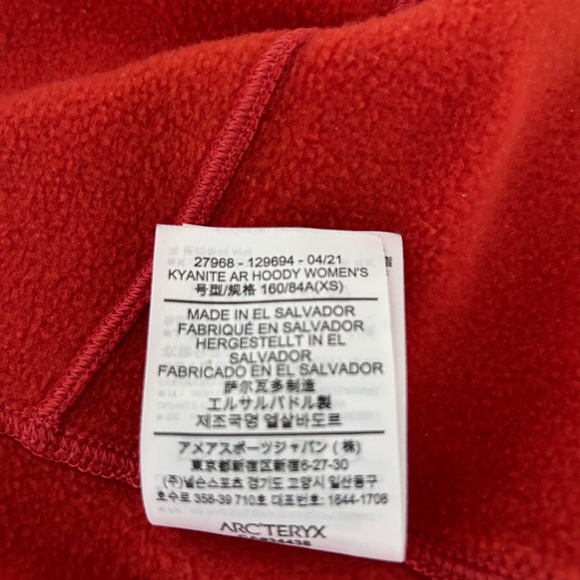 Arc'Teryx Women's Zippered Hooded Fleece Jacket in XS. - Picture 7 of 13